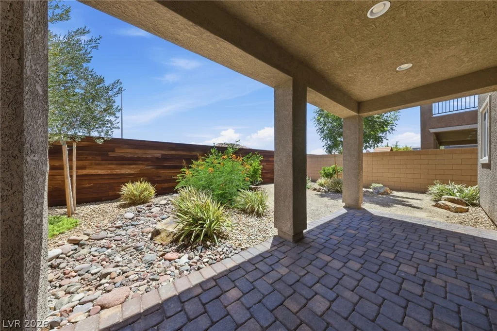7547 Tinley Creek, Las Vegas, NV 89113