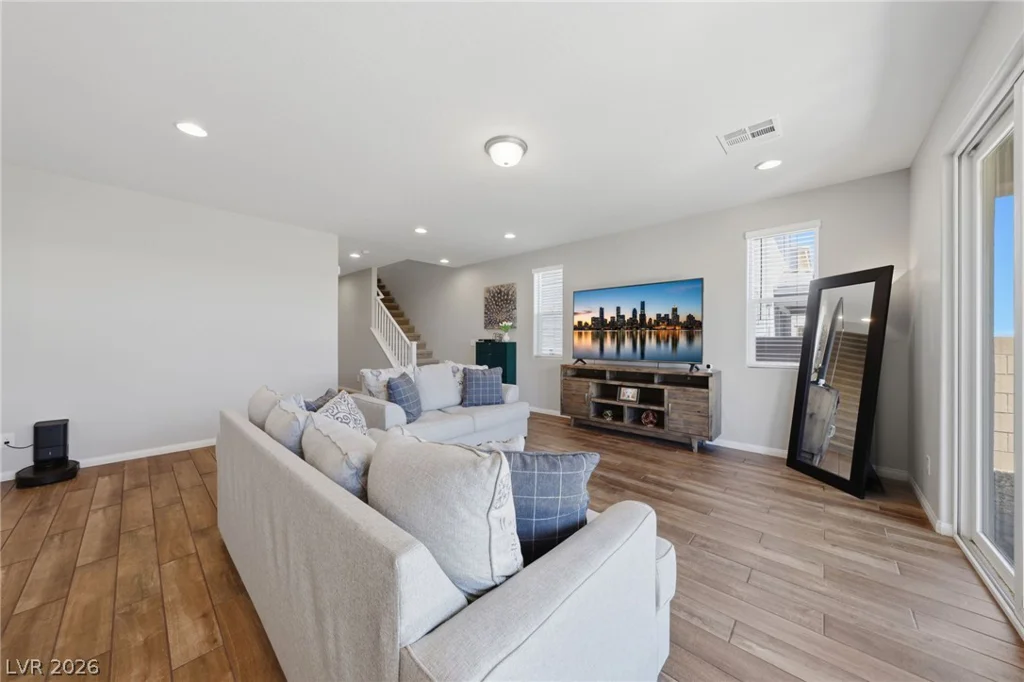 7547 Tinley Creek, Las Vegas, NV 89113