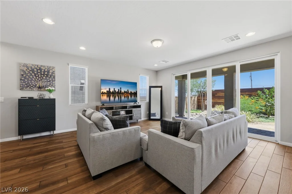 7547 Tinley Creek, Las Vegas, NV 89113