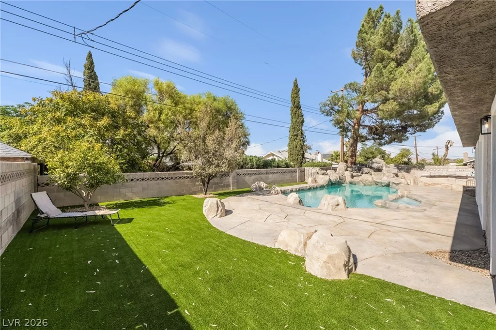 2856 Natalie, Las Vegas, NV 89121