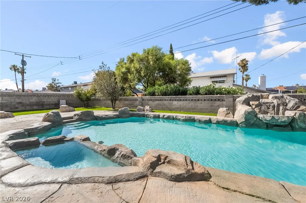 2856 Natalie, Las Vegas, NV 89121