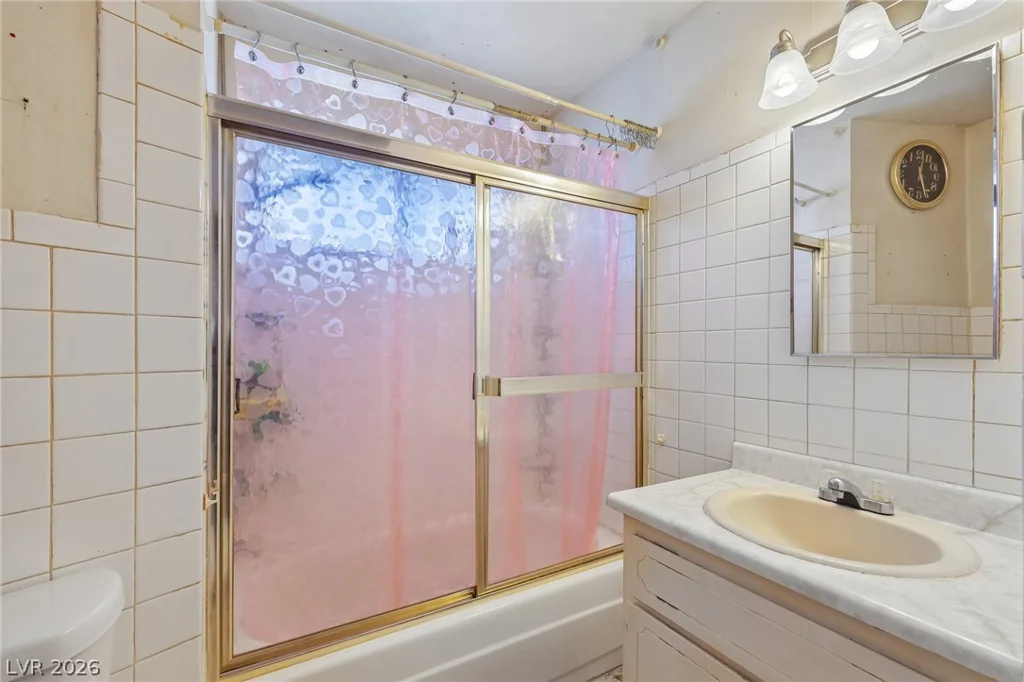 4832 Lana, Las Vegas, NV 89121