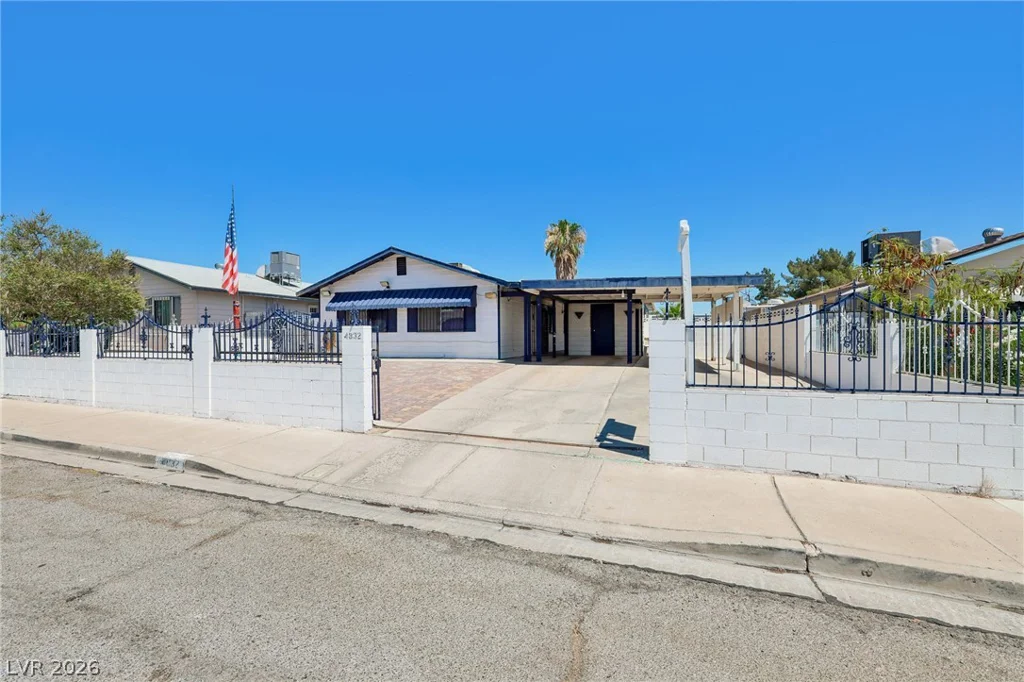4832 Lana, Las Vegas, NV 89121