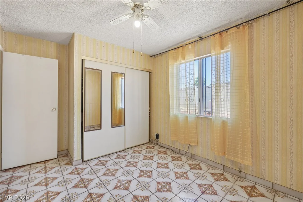 4832 Lana, Las Vegas, NV 89121