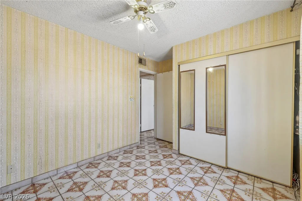 4832 Lana, Las Vegas, NV 89121