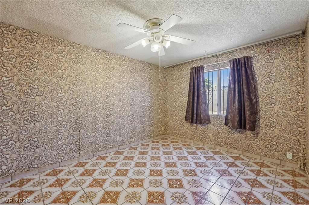 4832 Lana, Las Vegas, NV 89121