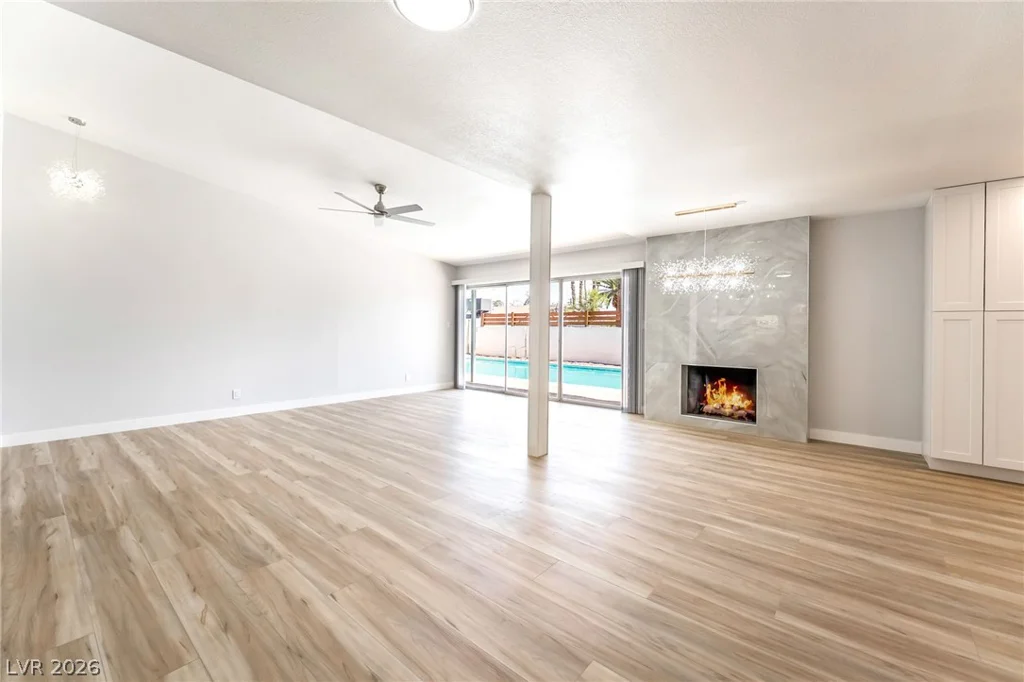 2535 Congress, Las Vegas, NV 89121