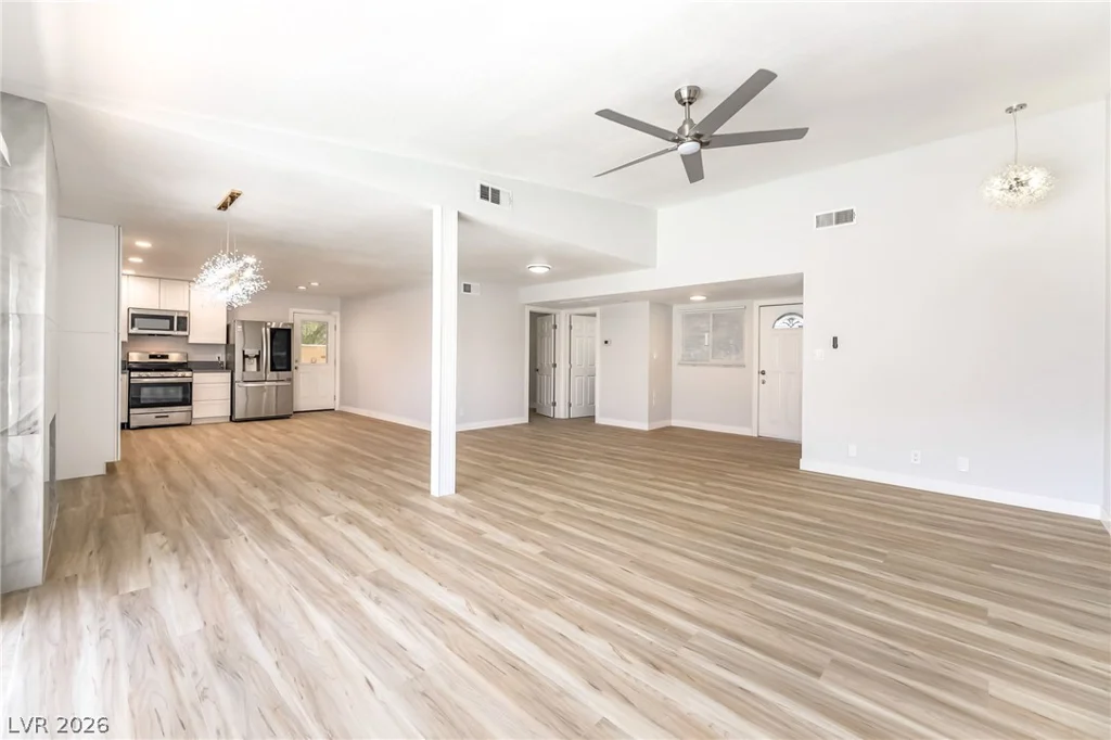2535 Congress, Las Vegas, NV 89121