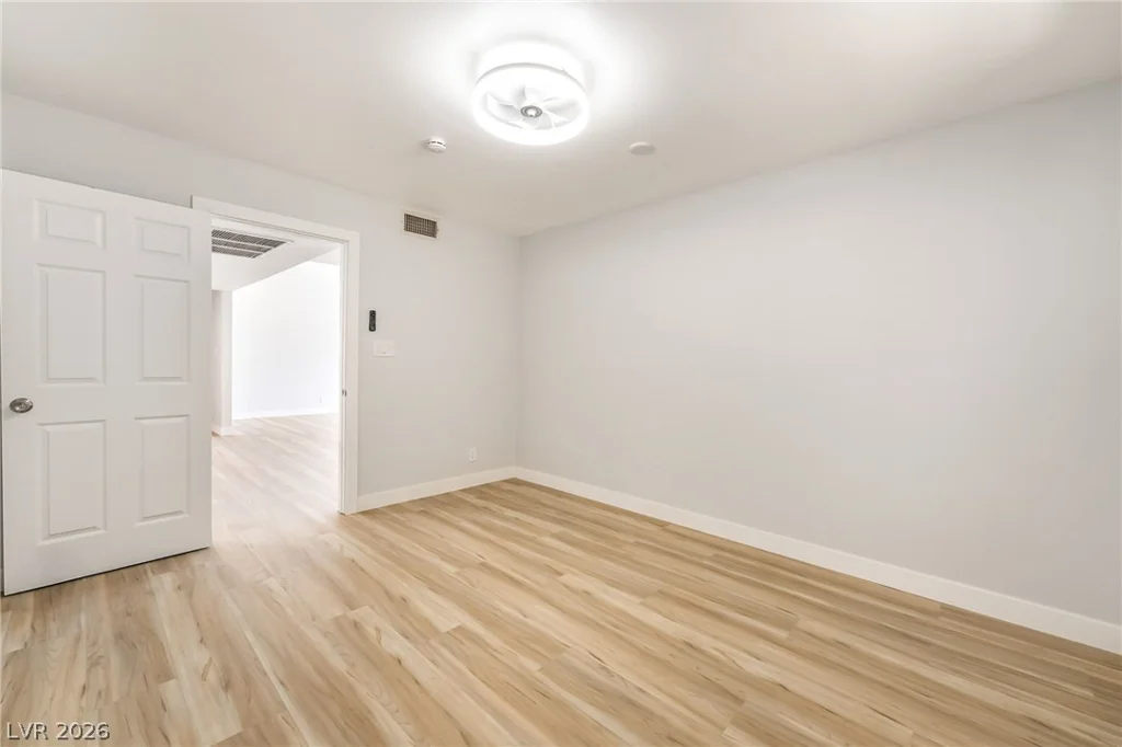 2535 Congress, Las Vegas, NV 89121