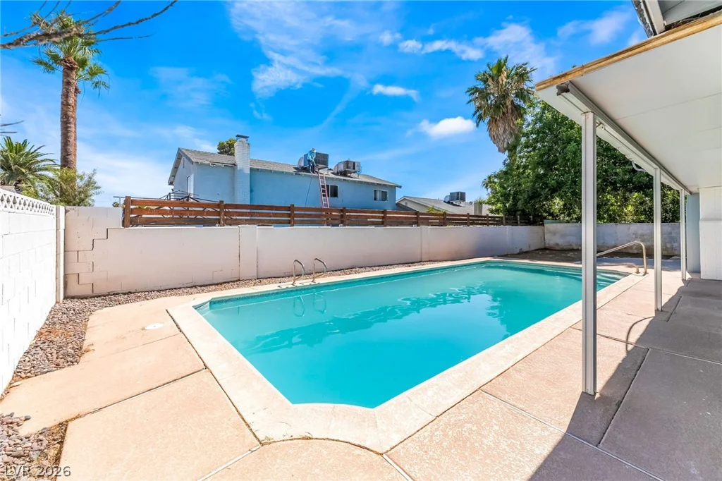 2535 Congress, Las Vegas, NV 89121