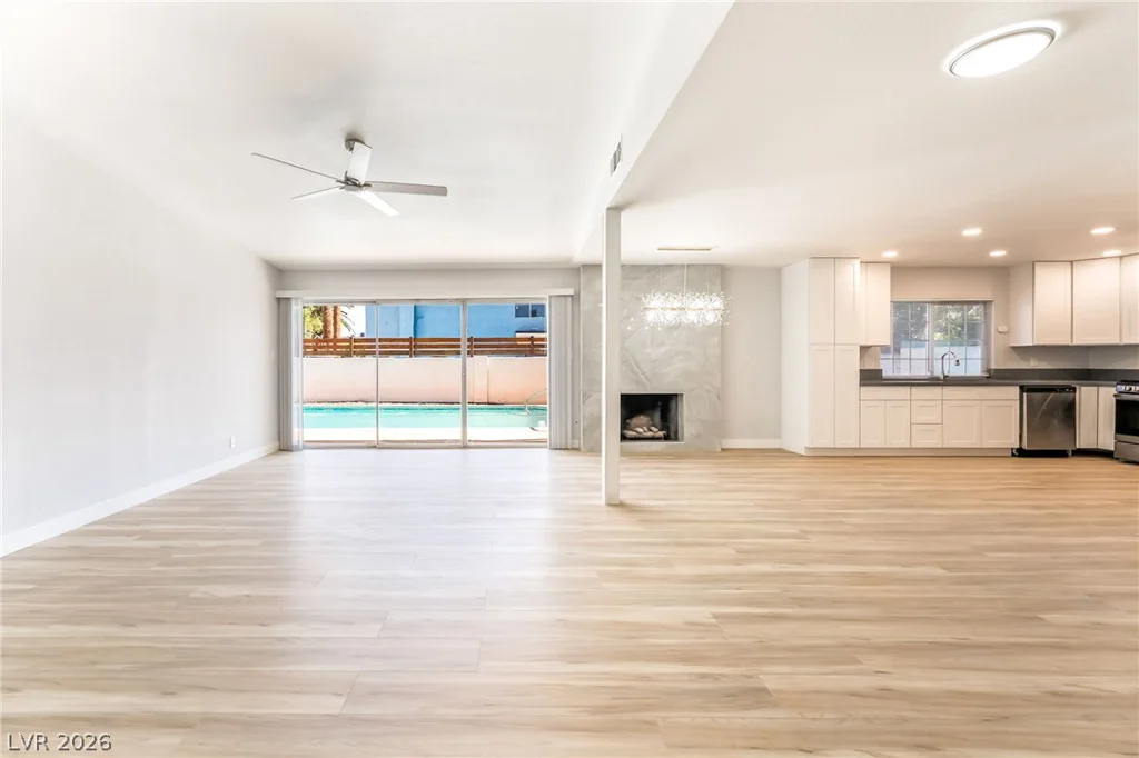 2535 Congress, Las Vegas, NV 89121