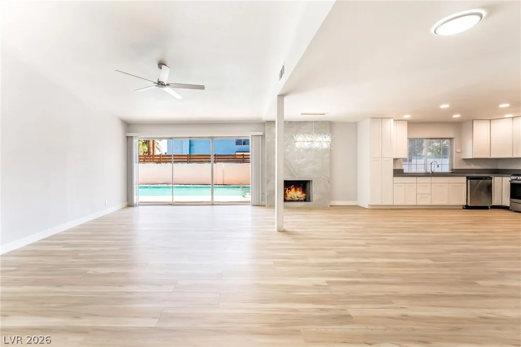 2535 Congress, Las Vegas, NV 89121