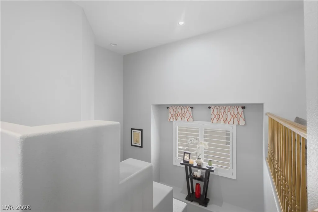 8440 Cheerful Brook, Las Vegas, NV 89143