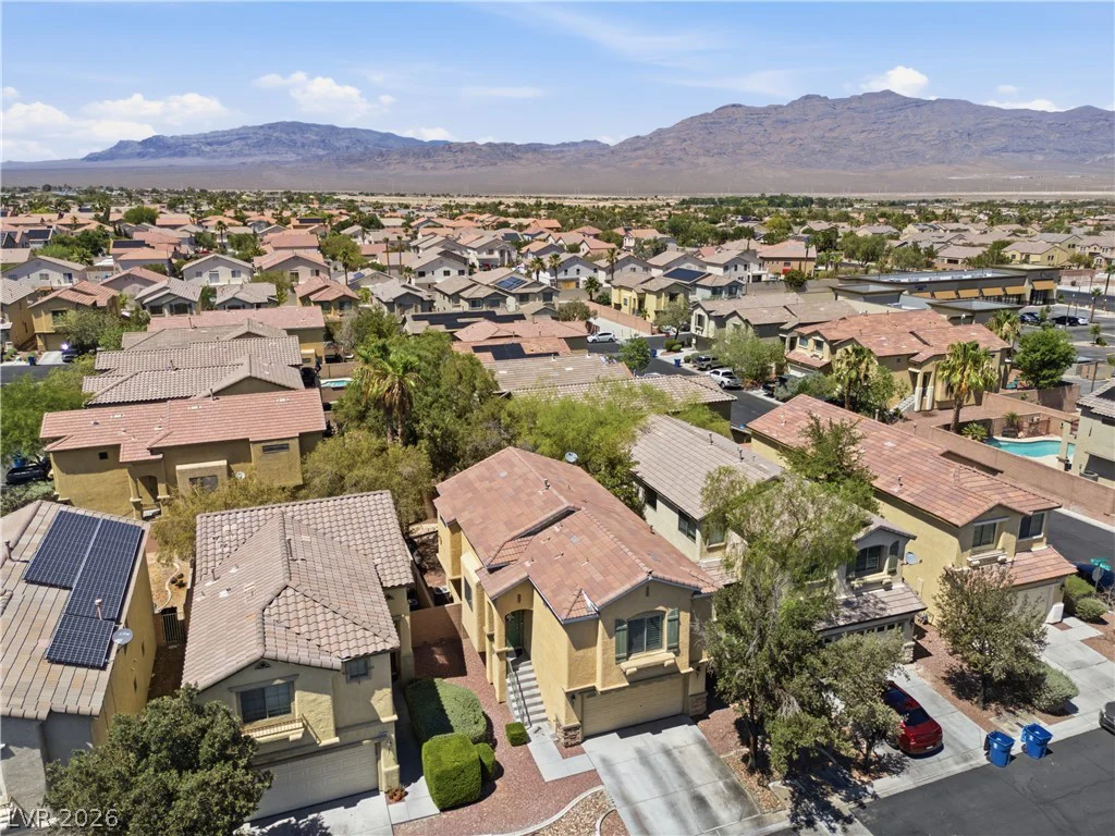 8440 Cheerful Brook, Las Vegas, NV 89143