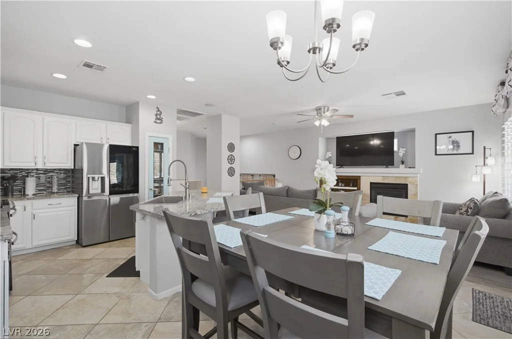 8440 Cheerful Brook, Las Vegas, NV 89143