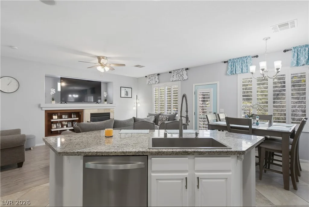 8440 Cheerful Brook, Las Vegas, NV 89143