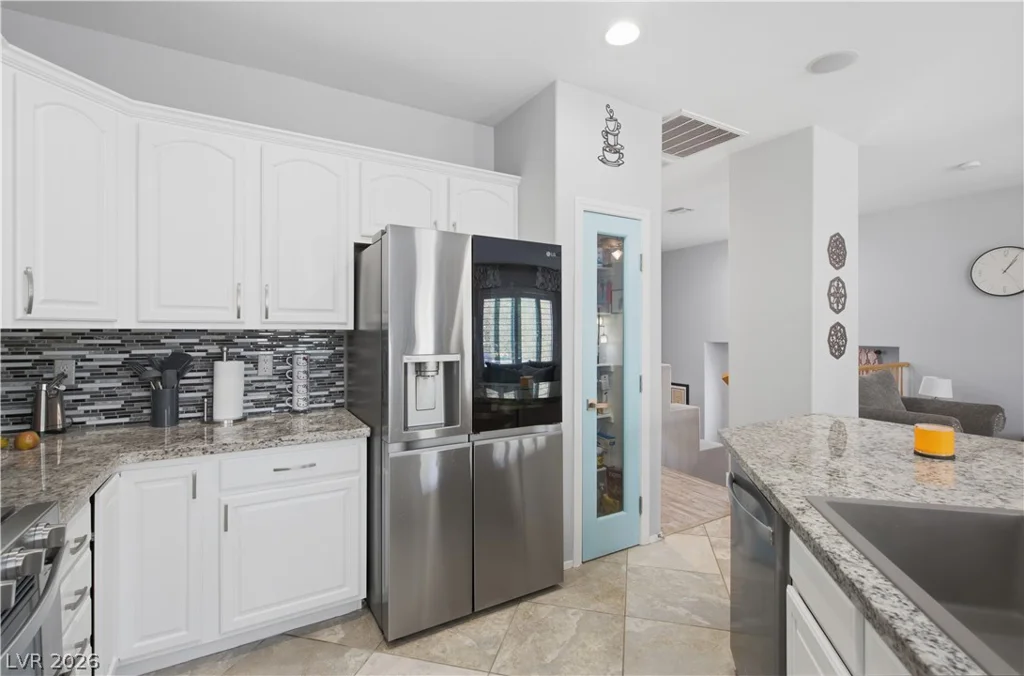 8440 Cheerful Brook, Las Vegas, NV 89143