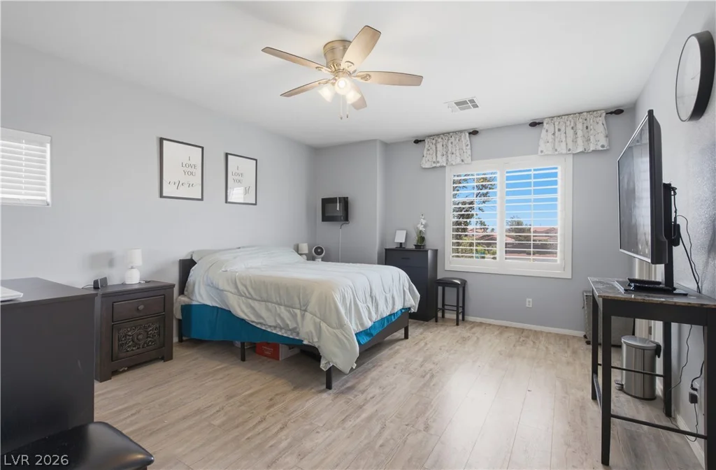 8440 Cheerful Brook, Las Vegas, NV 89143