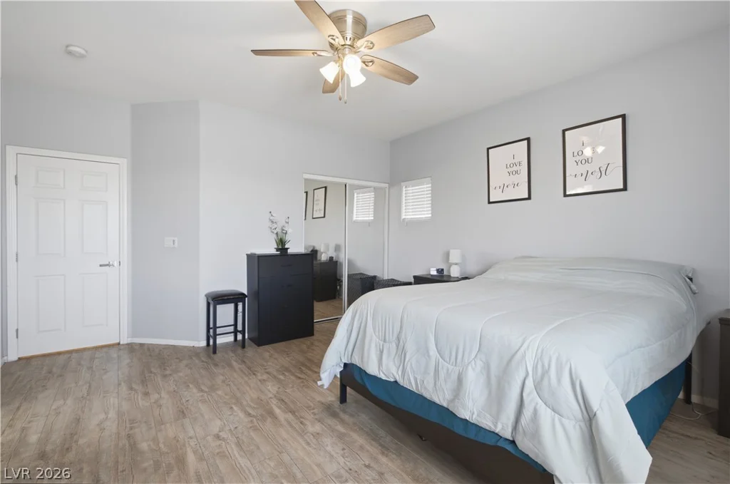 8440 Cheerful Brook, Las Vegas, NV 89143