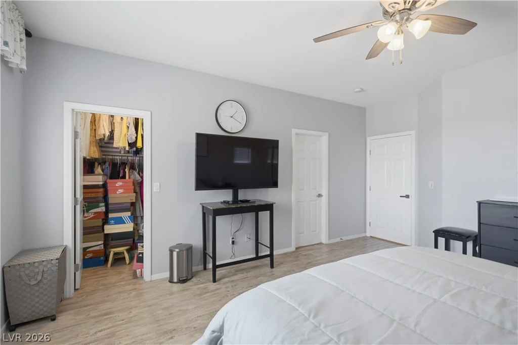 8440 Cheerful Brook, Las Vegas, NV 89143