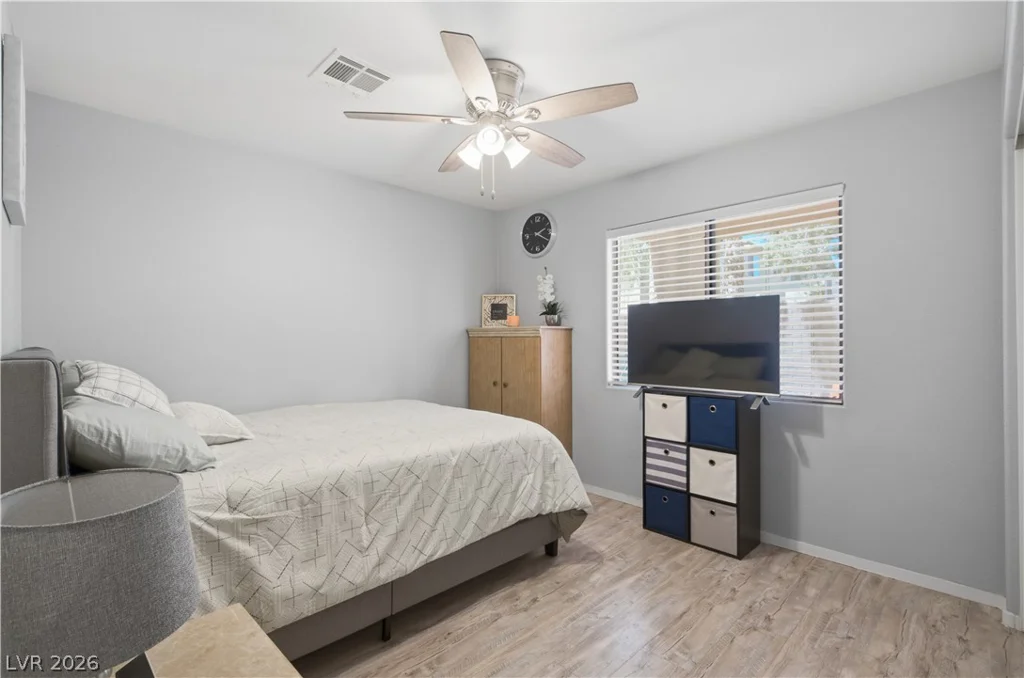 8440 Cheerful Brook, Las Vegas, NV 89143