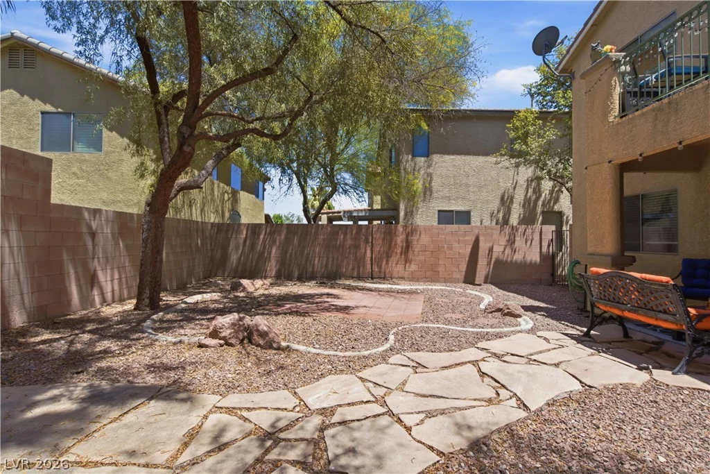 8440 Cheerful Brook, Las Vegas, NV 89143