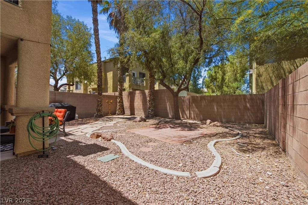 8440 Cheerful Brook, Las Vegas, NV 89143