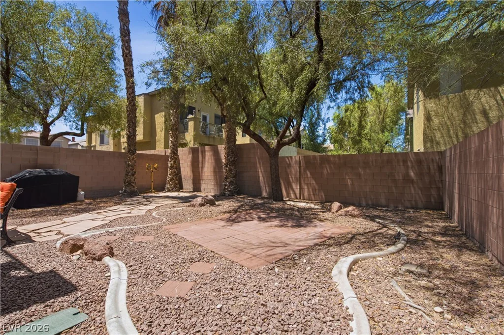 8440 Cheerful Brook, Las Vegas, NV 89143