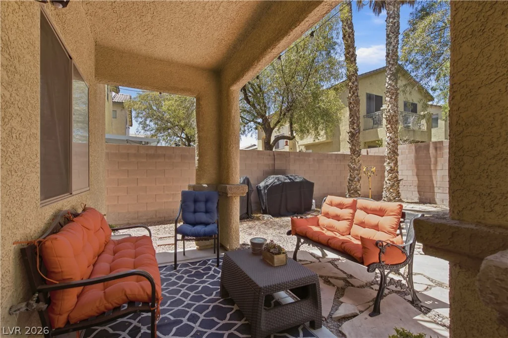8440 Cheerful Brook, Las Vegas, NV 89143