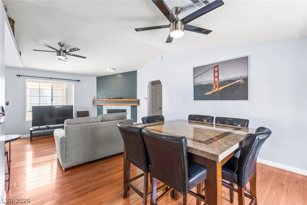 6832 Elm Creek, Las Vegas, NV 89108