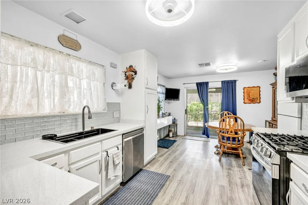 4735 Belshire, Las Vegas, NV 89147