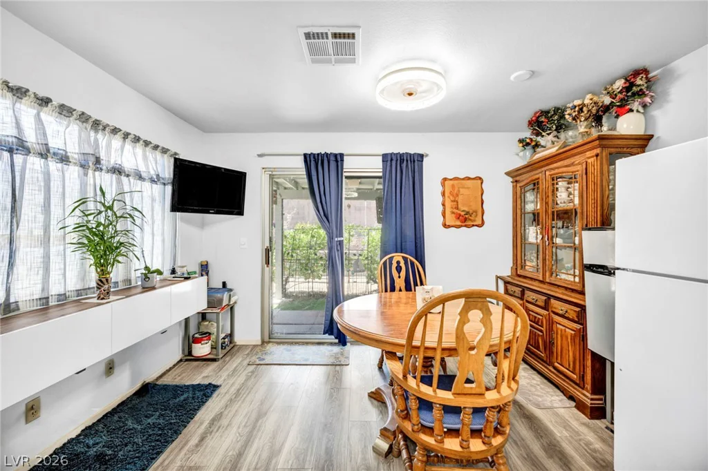 4735 Belshire, Las Vegas, NV 89147