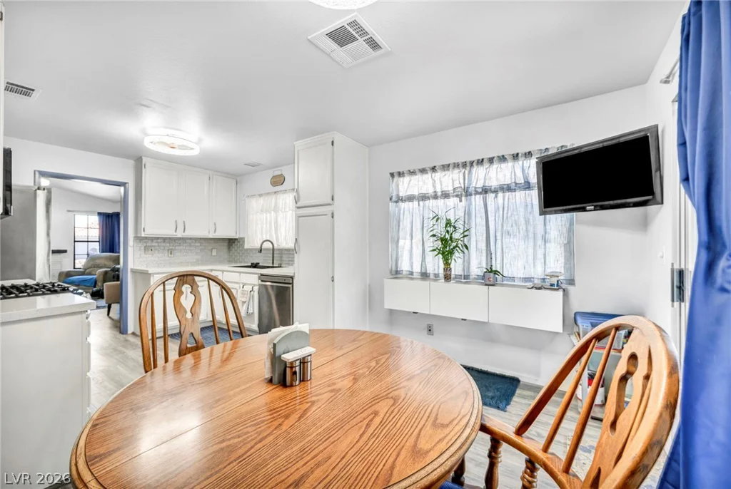 4735 Belshire, Las Vegas, NV 89147