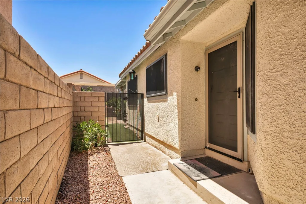 4735 Belshire, Las Vegas, NV 89147