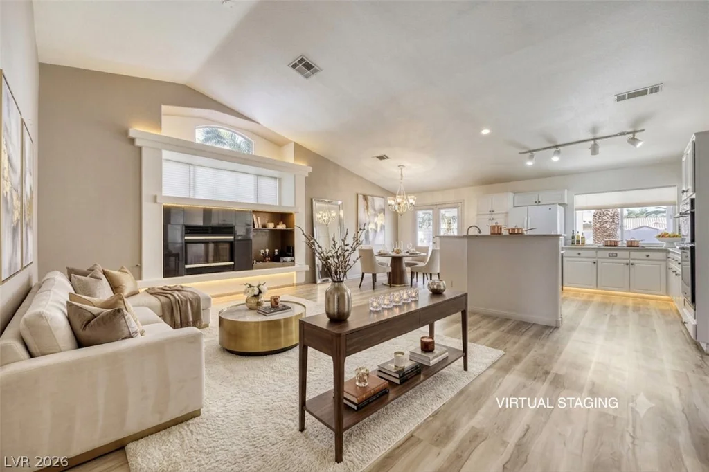 898 Robindale, Las Vegas, NV 89123