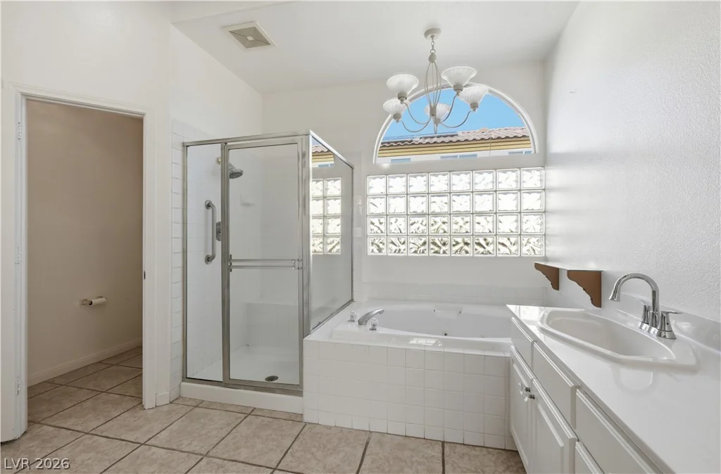 898 Robindale, Las Vegas, NV 89123