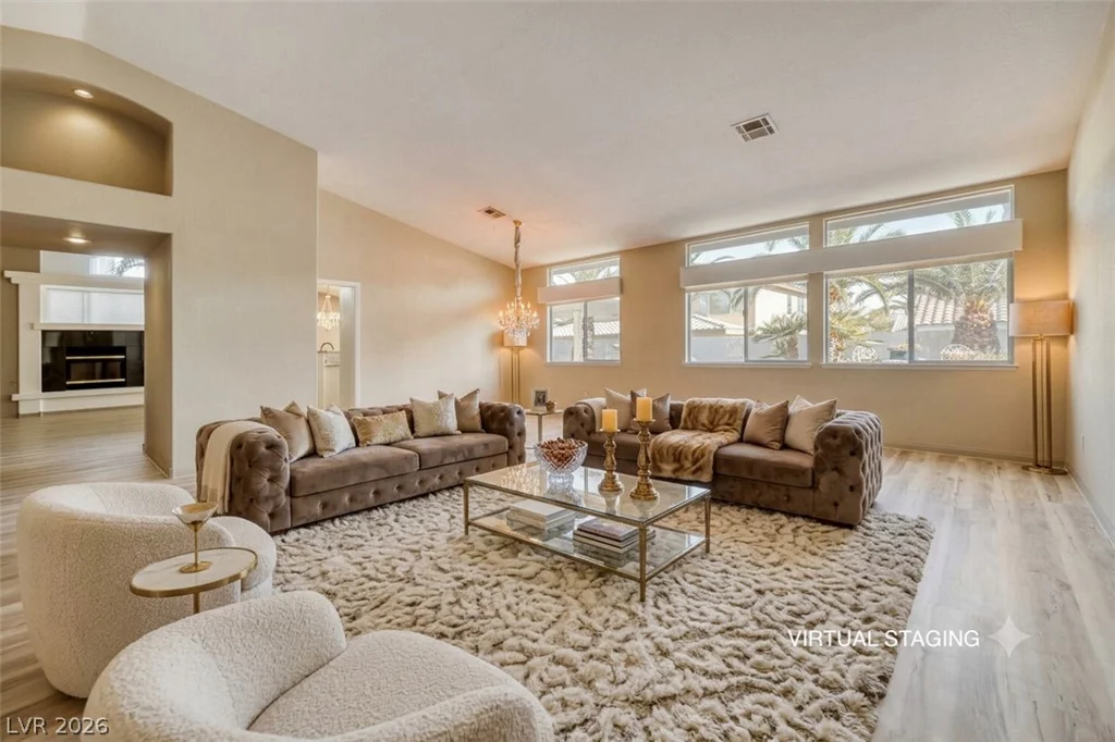 898 Robindale, Las Vegas, NV 89123