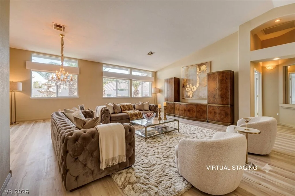898 Robindale, Las Vegas, NV 89123