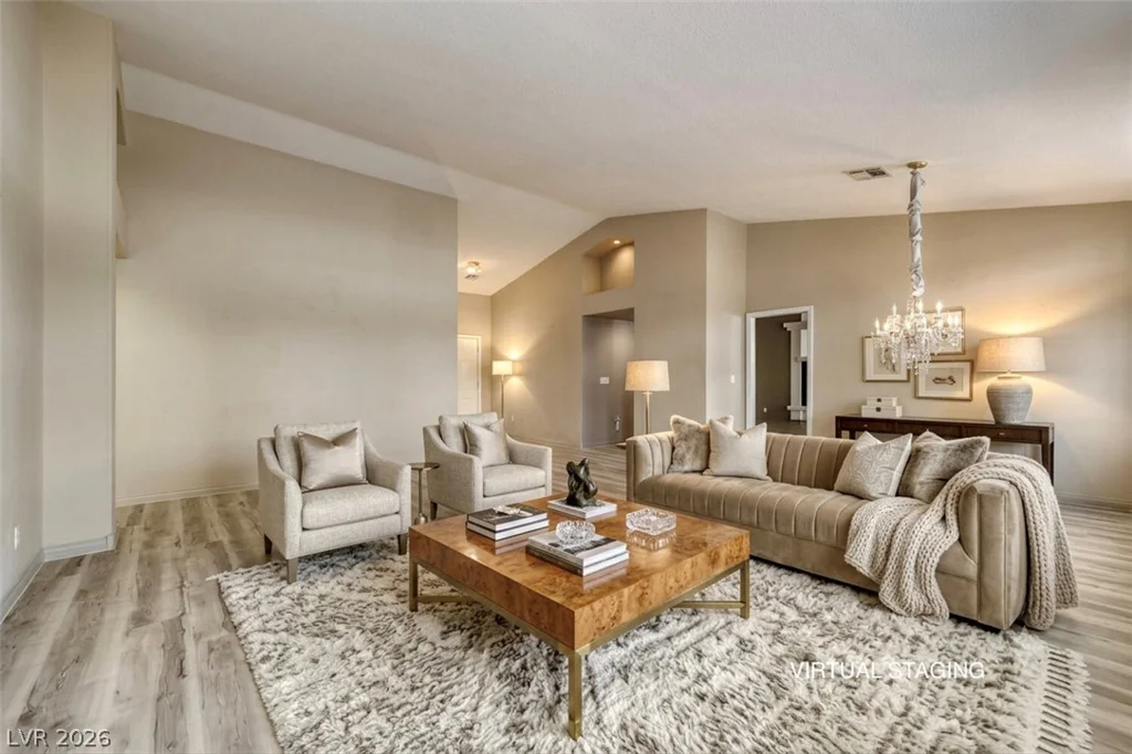 898 Robindale, Las Vegas, NV 89123