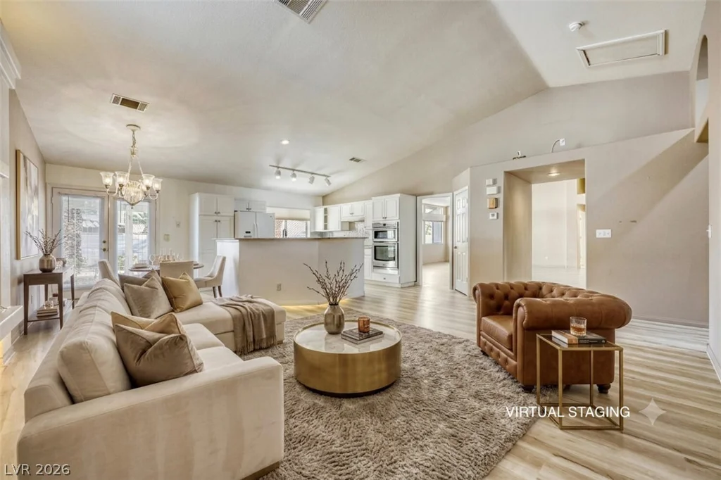 898 Robindale, Las Vegas, NV 89123