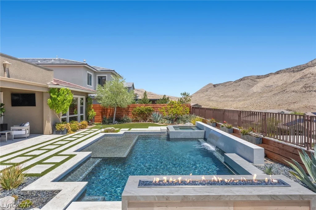 3084 The Peaks, Las Vegas, NV 89138