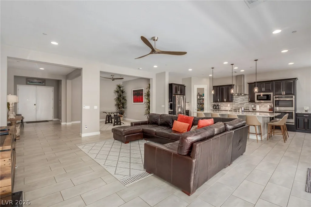 8 Via Tiberina, Henderson, NV 89011