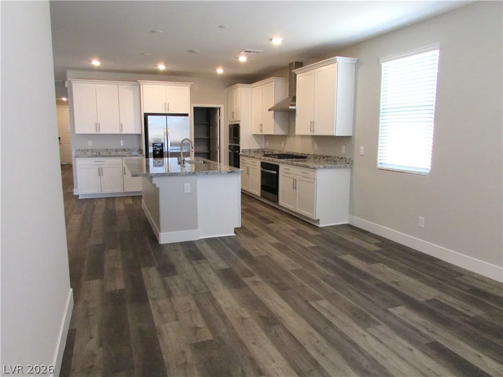 510 CHESTNUT FALCON AVE, Henderson, NV 89011