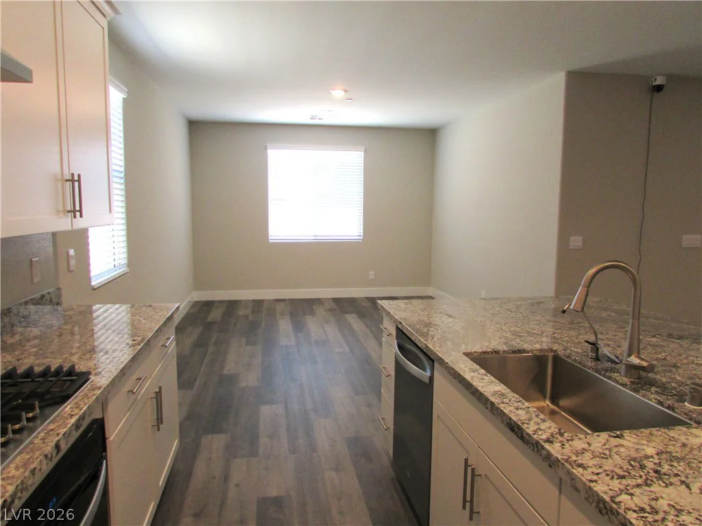 510 CHESTNUT FALCON AVE, Henderson, NV 89011