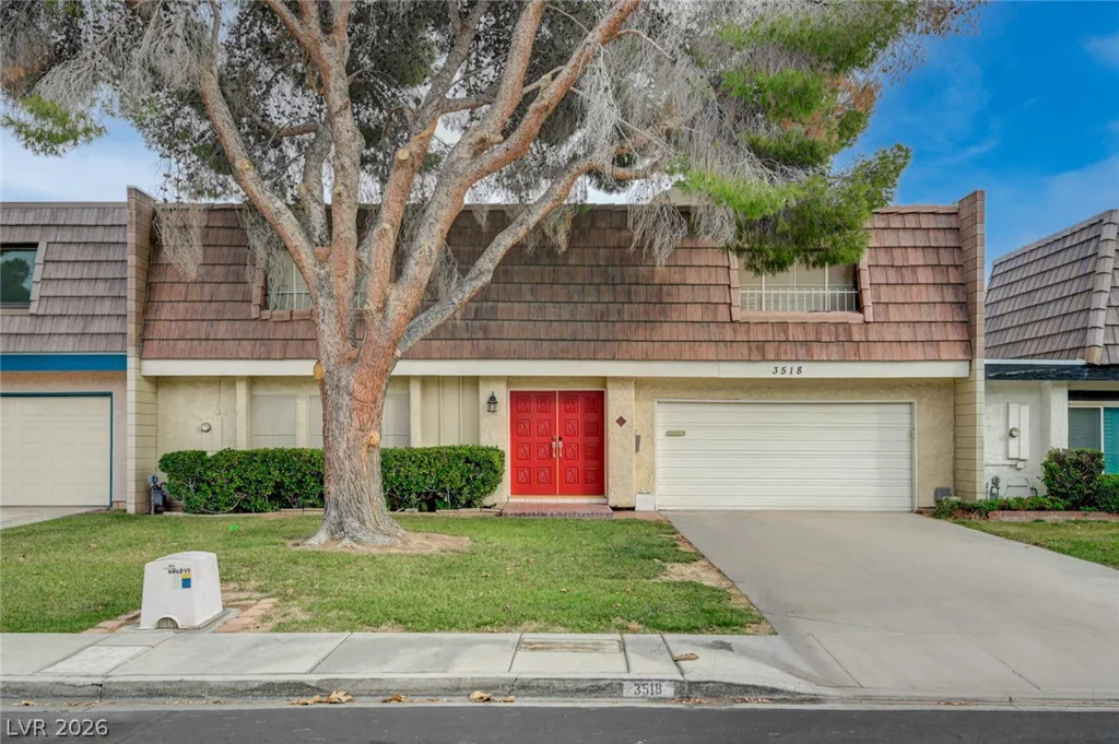 3518 Blackstone, Las Vegas, NV 89121