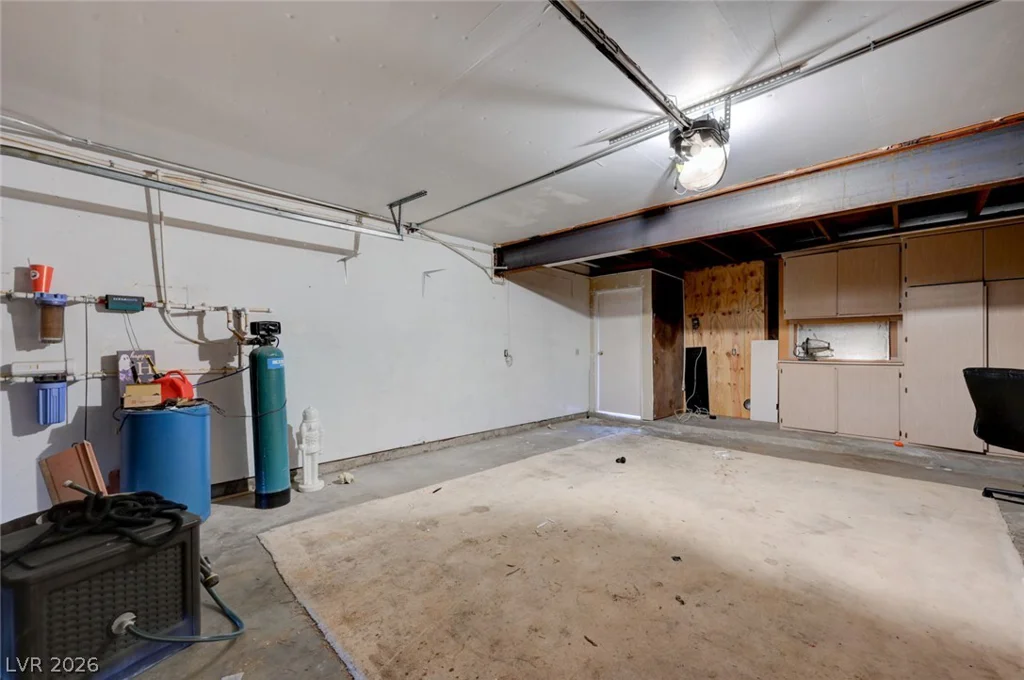 3518 Blackstone, Las Vegas, NV 89121