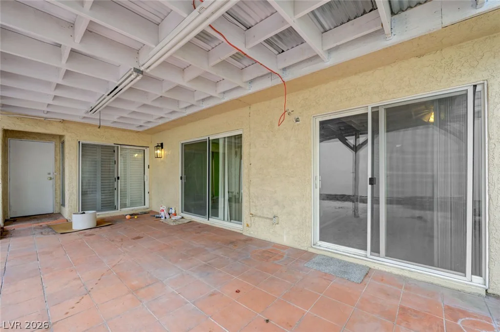 3518 Blackstone, Las Vegas, NV 89121