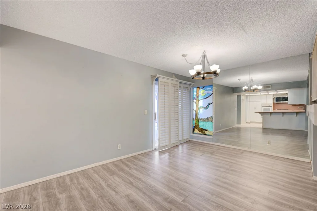 3518 Blackstone, Las Vegas, NV 89121