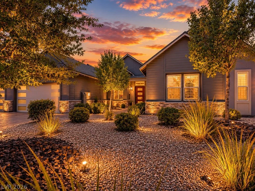 6155 Luna View, Las Vegas, NV 89131