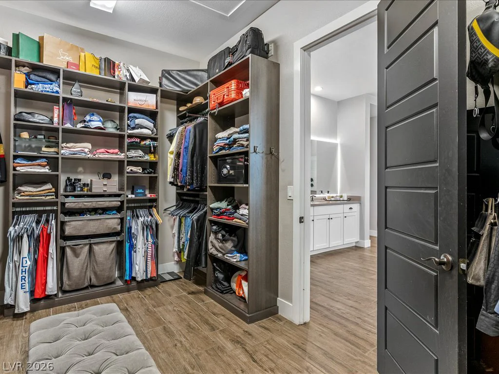 6155 Luna View, Las Vegas, NV 89131